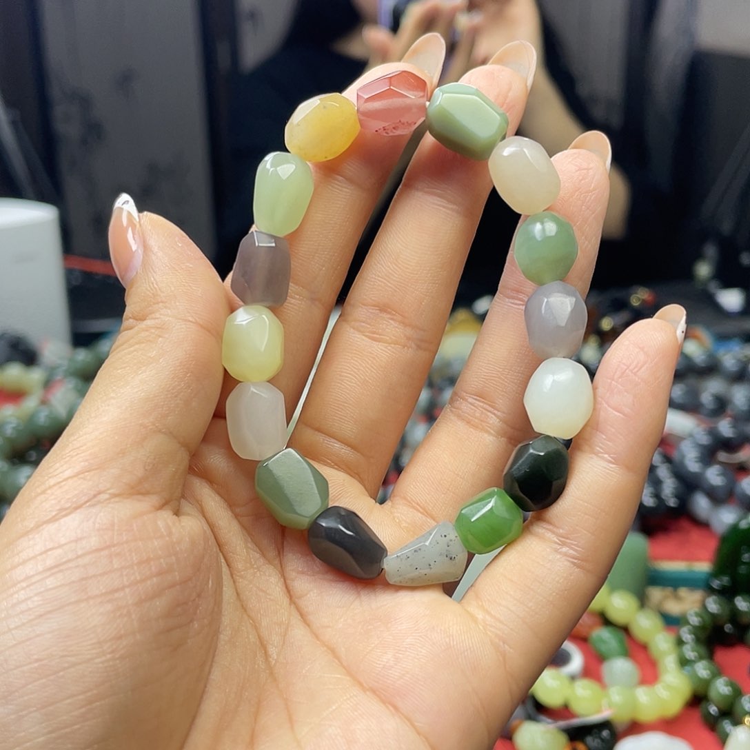 和田玉手链未镶嵌