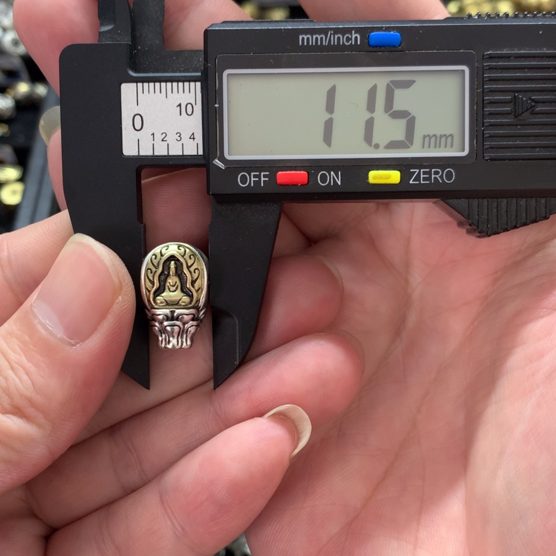 集芙饰品批发号：040