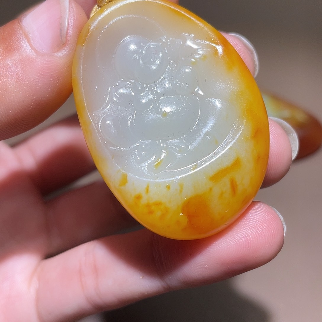 和田玉颈饰未镶嵌Z6