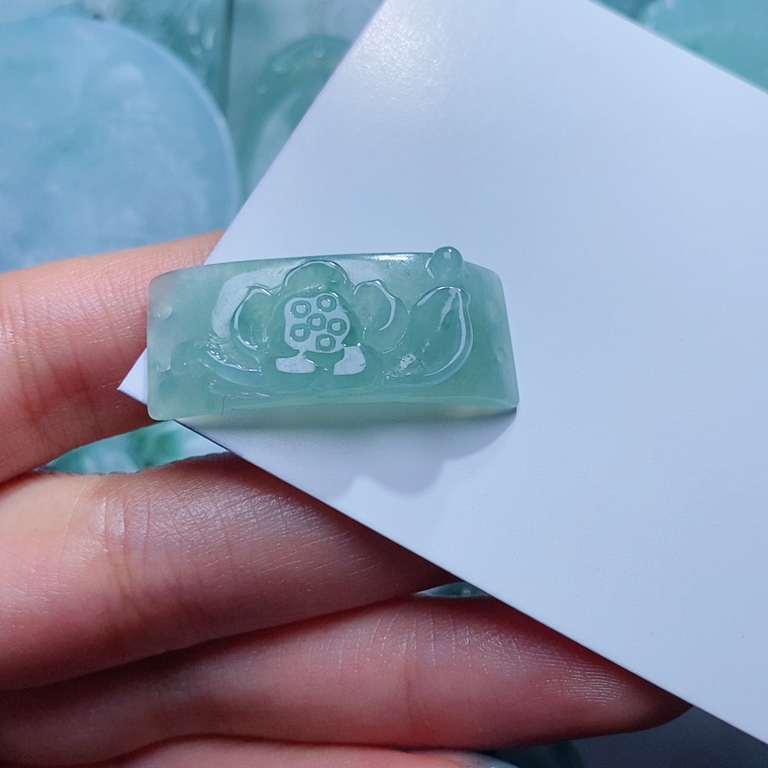 定制翡翠未镶嵌毛货付款后确认抛光