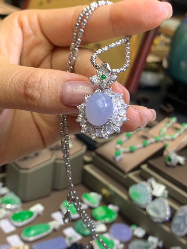 925银镶翡翠吊坠