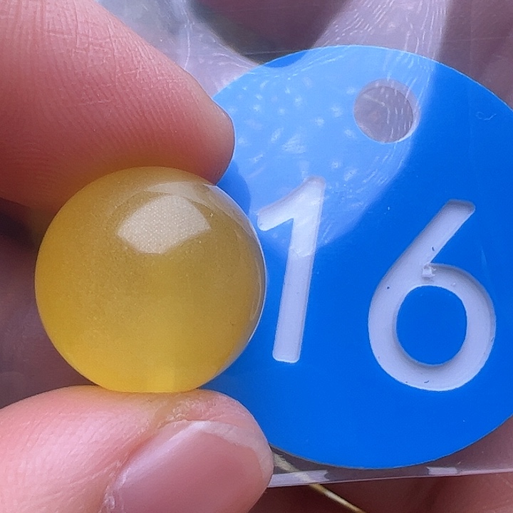 蜜蜡裸石未镶嵌15mm金沙