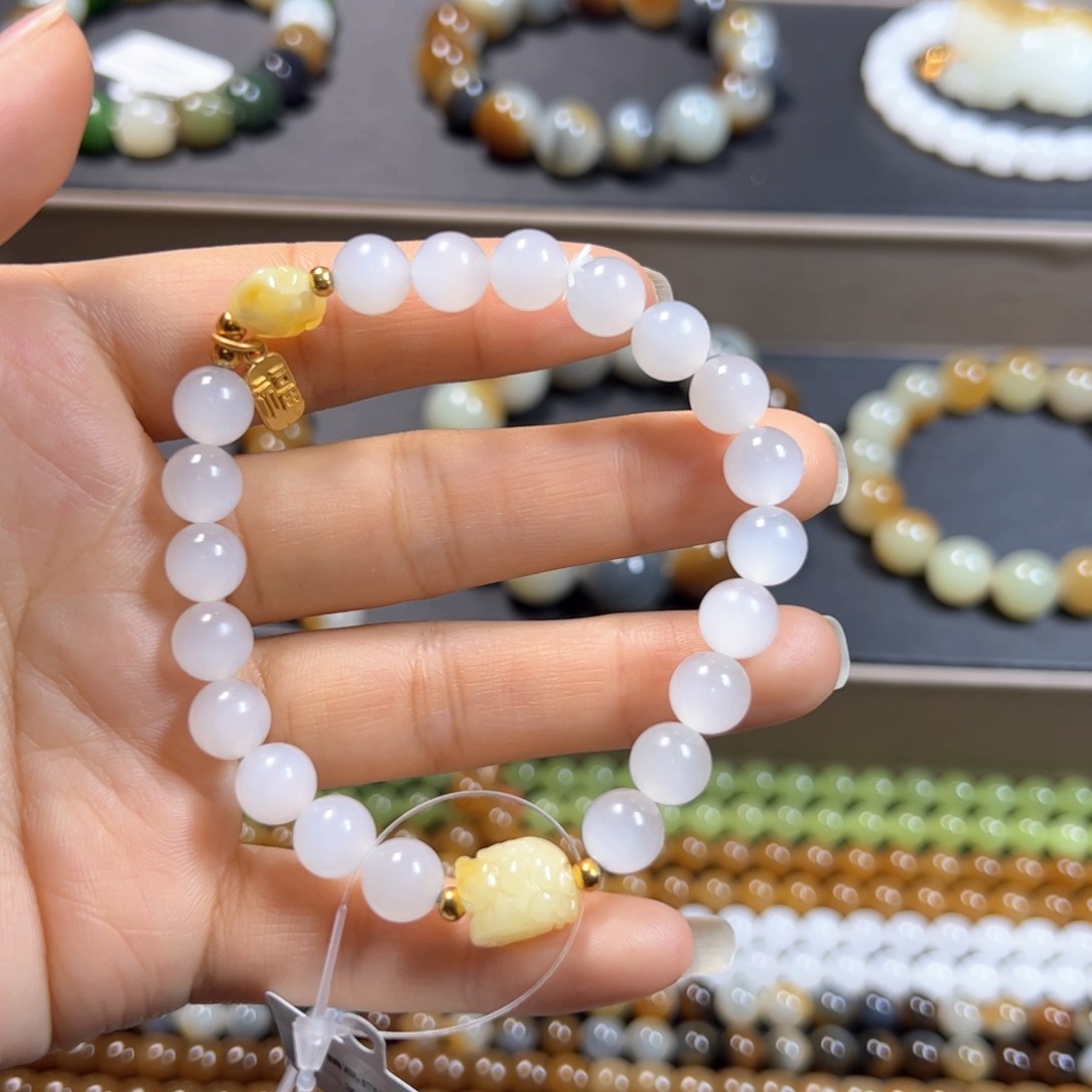 和田玉手链未镶嵌