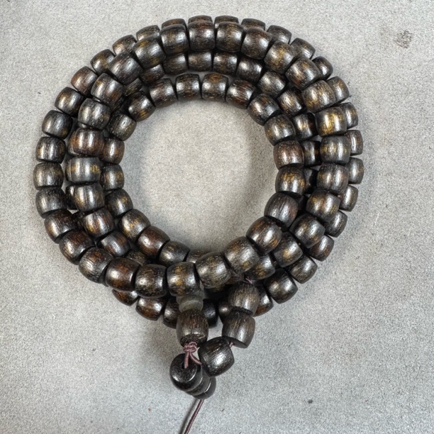 619沉木多圈珠手串