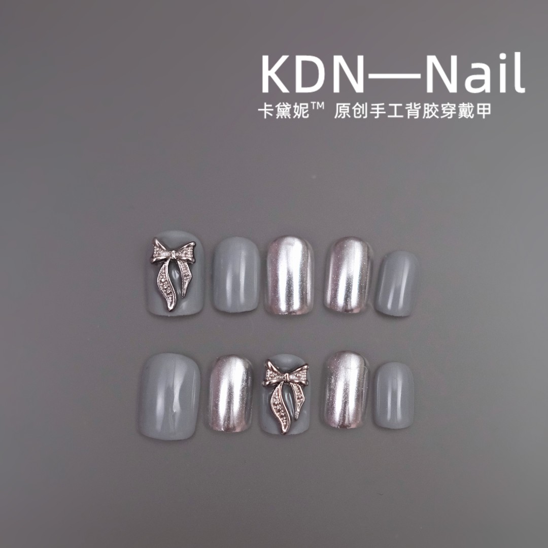 现货【尘埃】短方/中梯 背胶灰色蝴蝶墨镜镜面显白手工穿戴甲