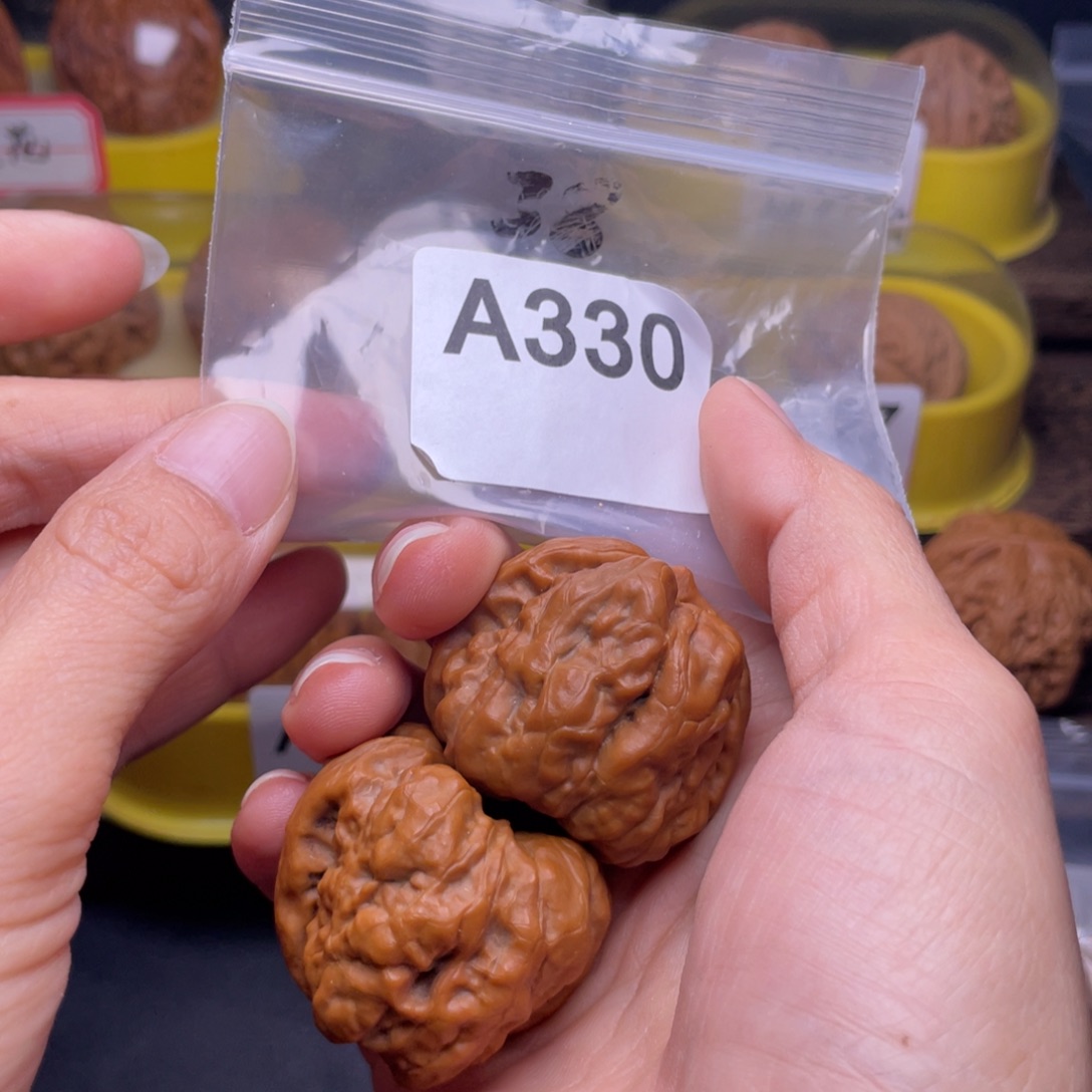 嗜***症吊坠文玩核桃蛤蟆头