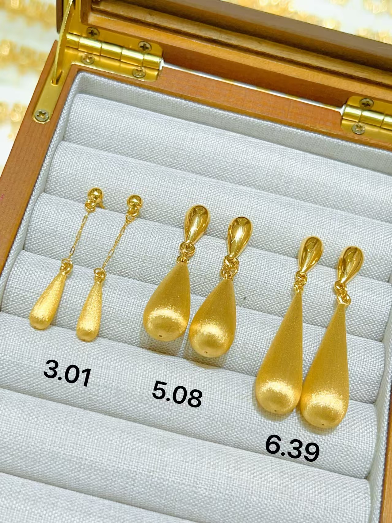 【桃觅】足金999 鲁伯特之泪小水滴流苏5D直针耳饰
