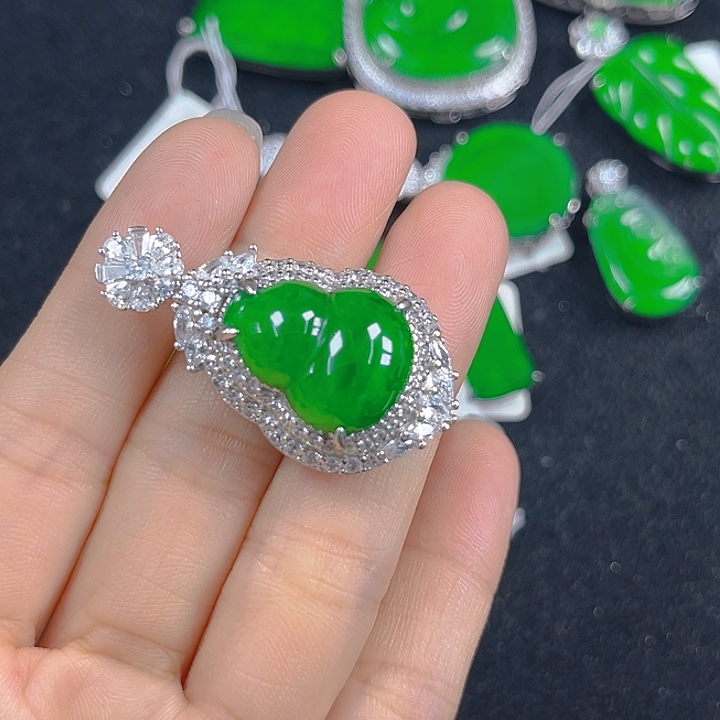 翡翠银S925镶嵌吊坠(不含链)