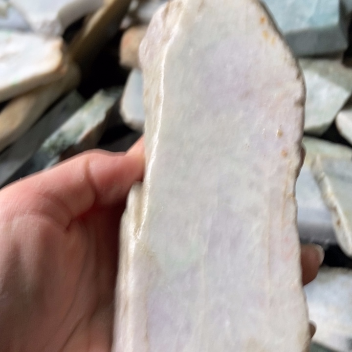 翡翠颈饰未镶嵌天然翡翠