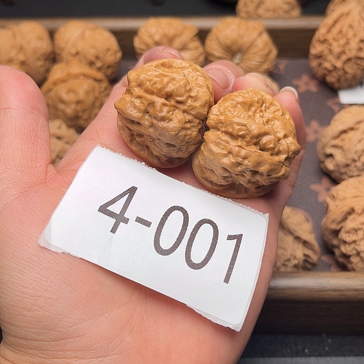 柒***m文玩核桃把件37蛤蟆头4001