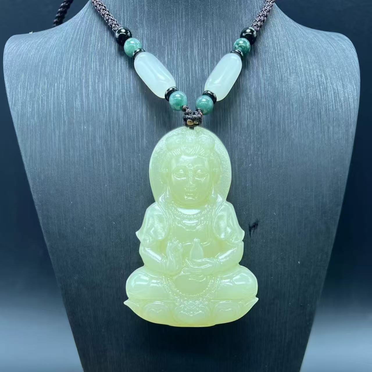 青海格尔木黄口双面观音吊坠大款C57