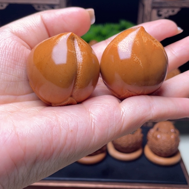 吊坠橄榄核寿桃手球3.7