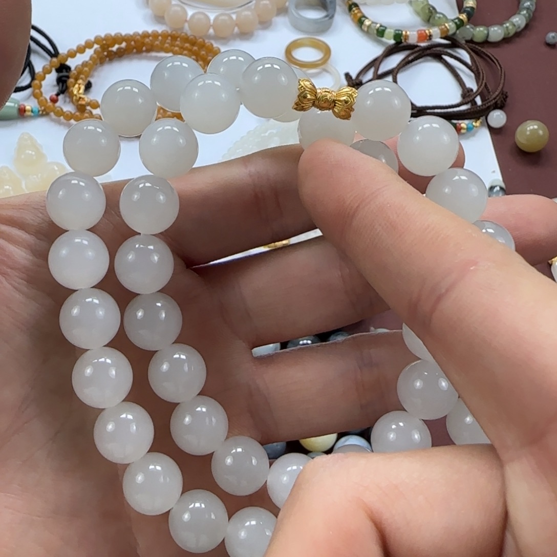 和田玉未镶嵌手链