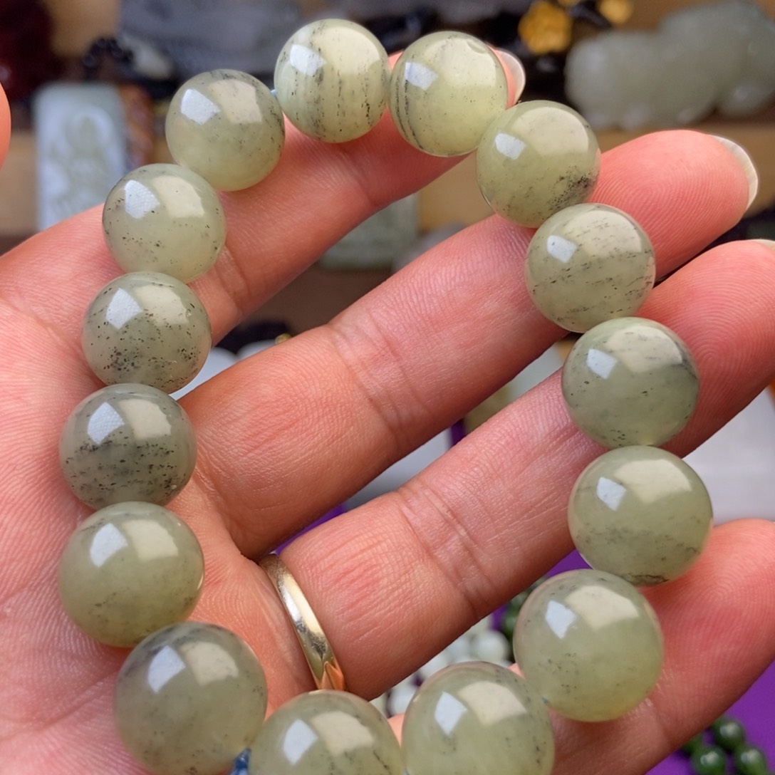 和田玉（糖玉）手镯未镶嵌