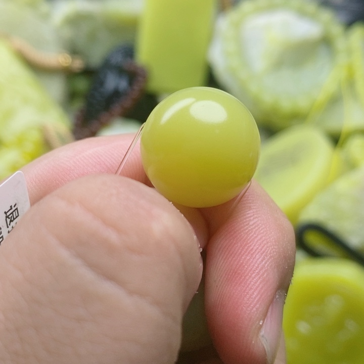 水***天石材新疆若羌单株18