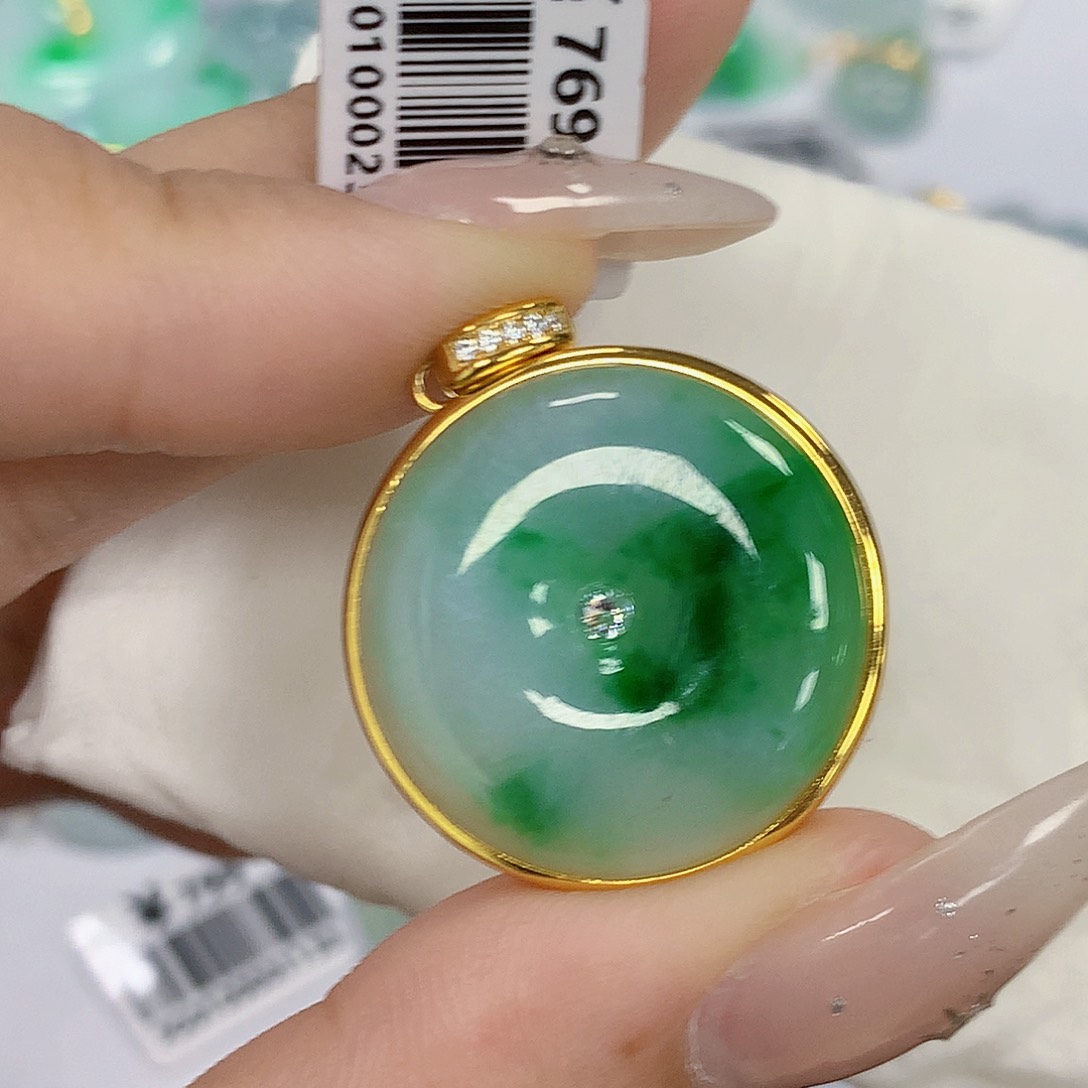 颈饰银S925镶嵌翡翠