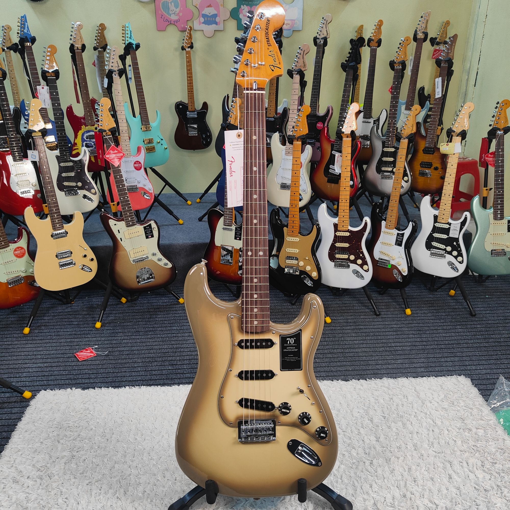 特价琴Fender芬达墨产70周年纪念款玫瑰木指板0147030888安提瓜色