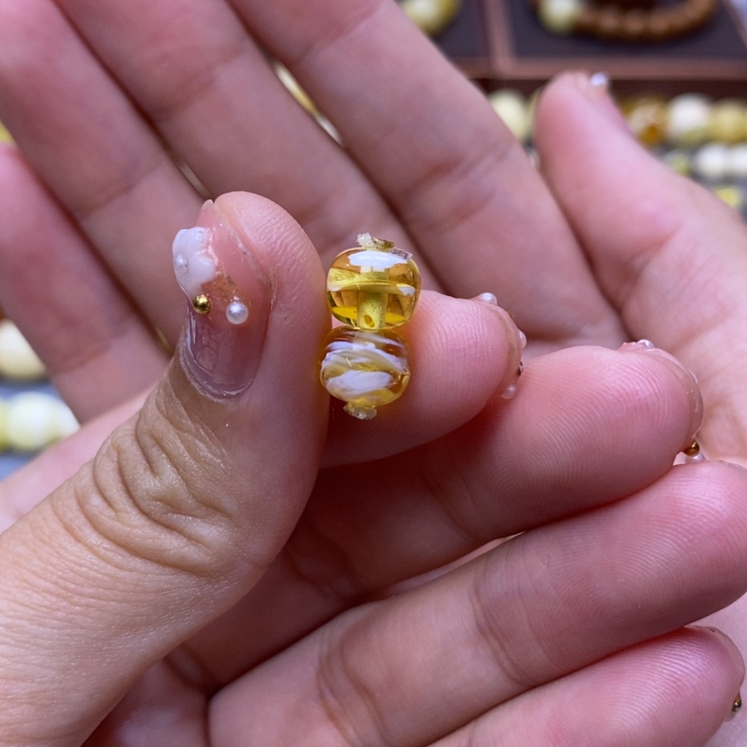 琥珀未镶嵌珠宝奇石7.8