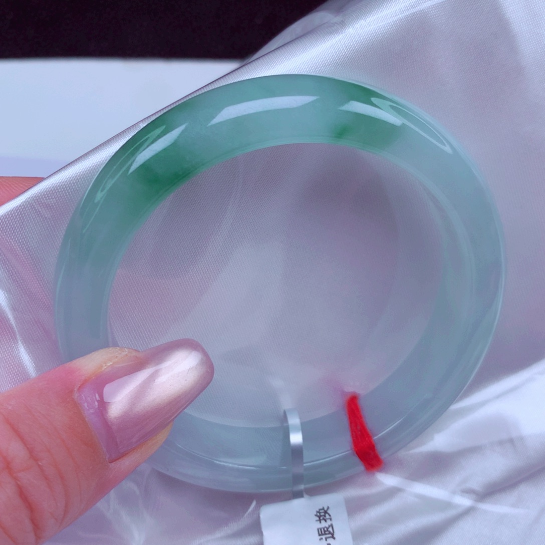 翡翠未镶嵌手镯手镯