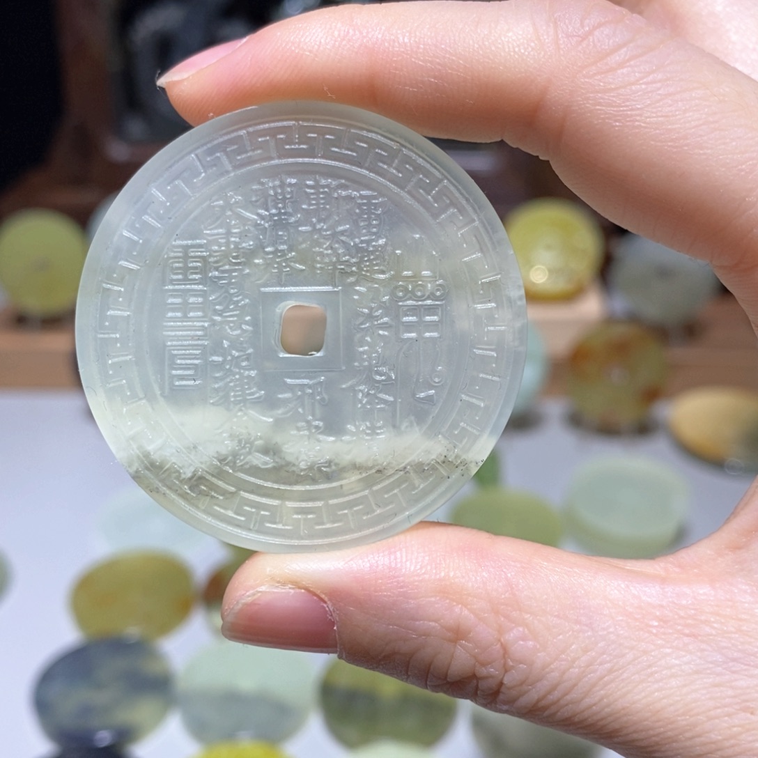 岫玉未镶嵌颈饰颈饰19