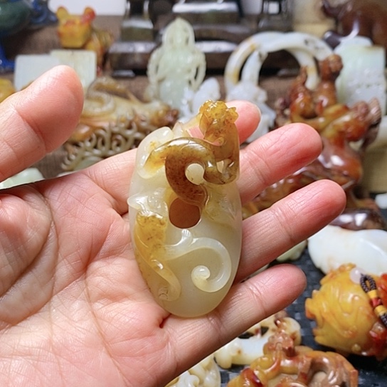 和田玉挂件未镶嵌