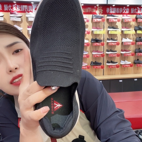 嗯***那爸爸鞋黑色42码码码呀