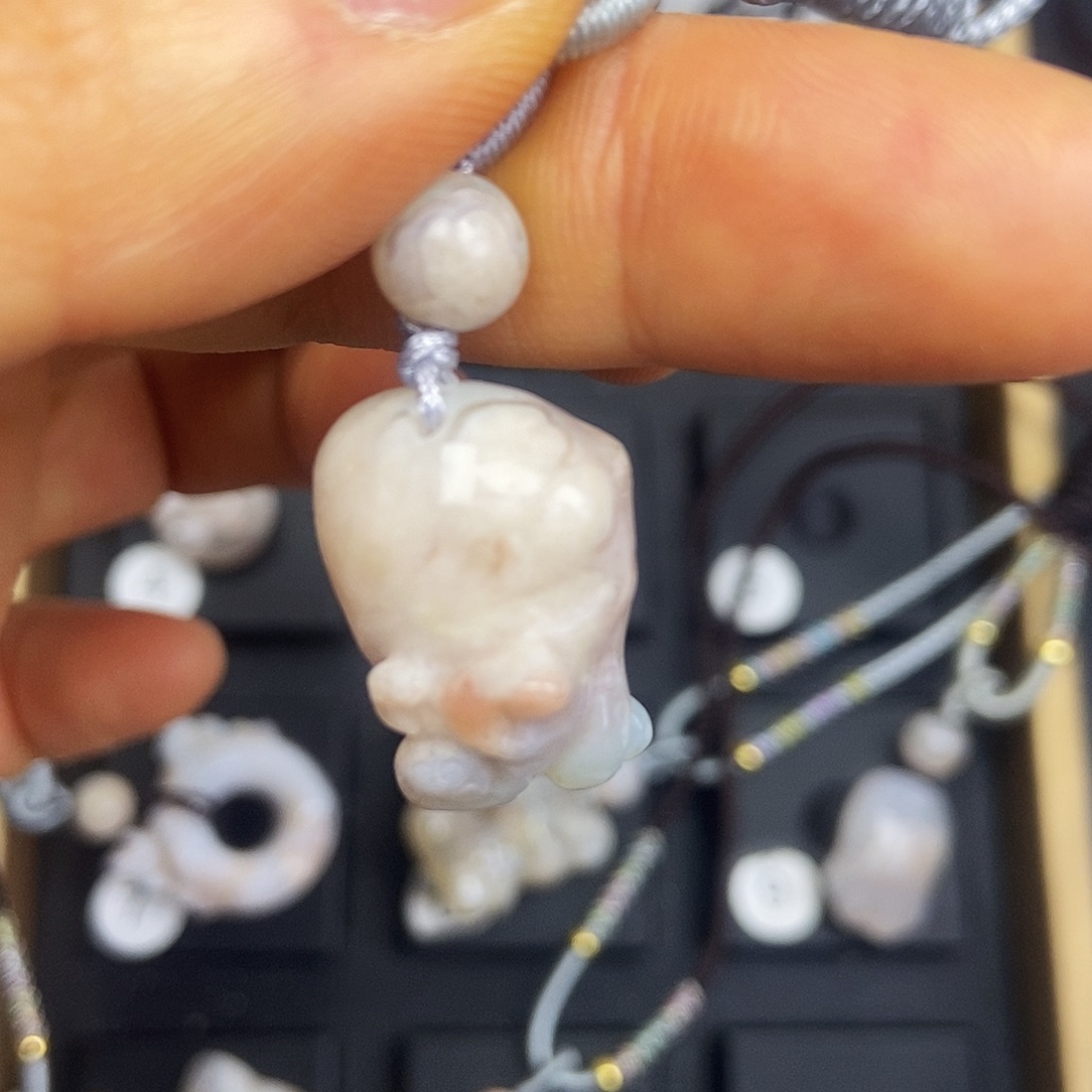 石英质玉吊坠(赠链)未镶嵌时*中