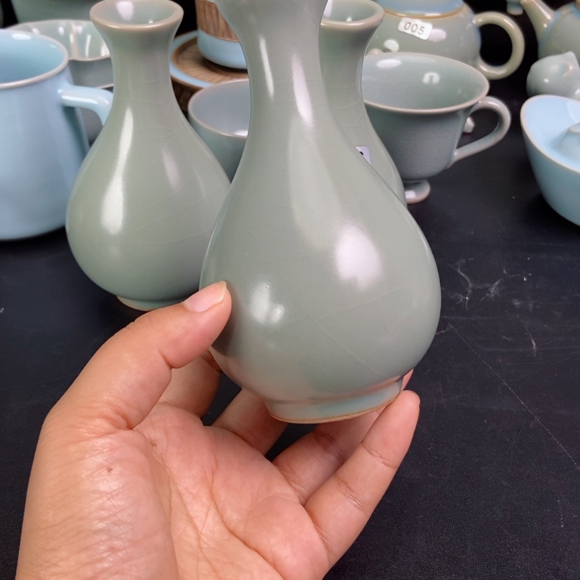【闪购商品】玉壶春原矿青绿釉