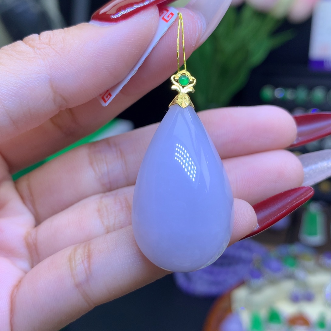 翡翠颈饰18K金镶嵌天然