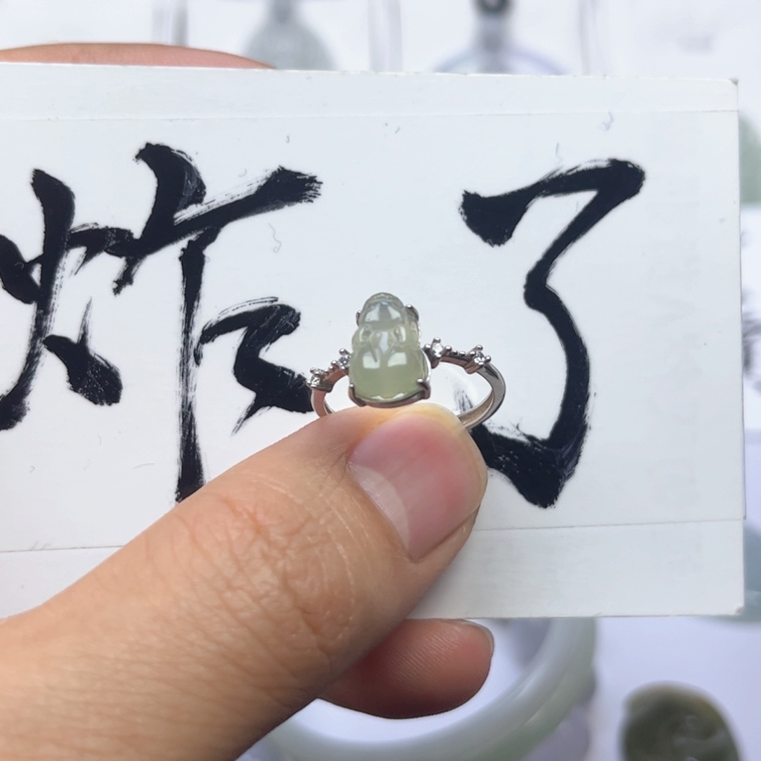 翡翠颈饰未镶嵌缅甸天然翡翠