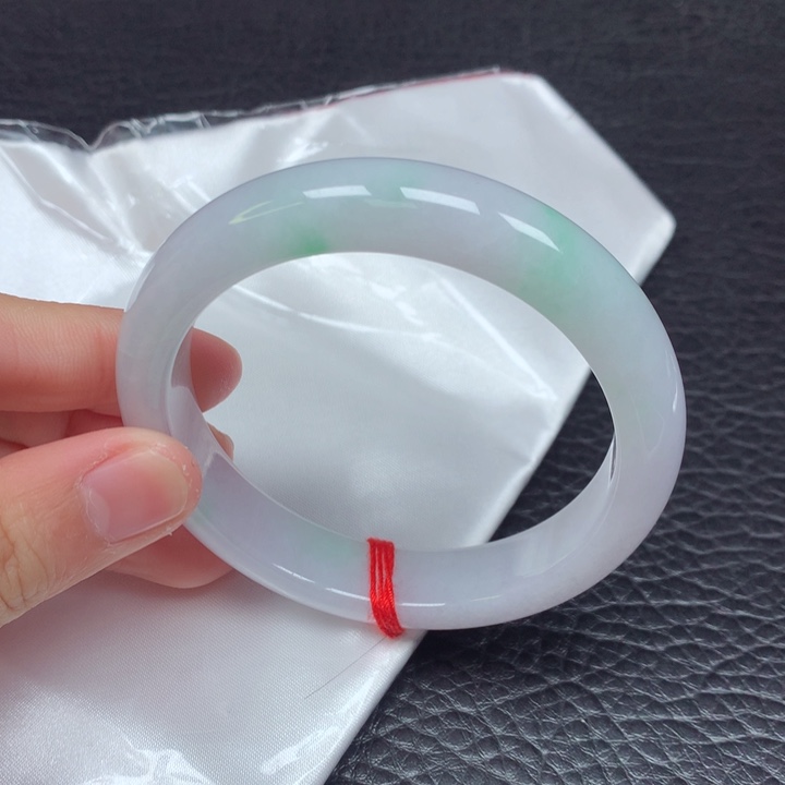 翡翠手镯未镶嵌（5）