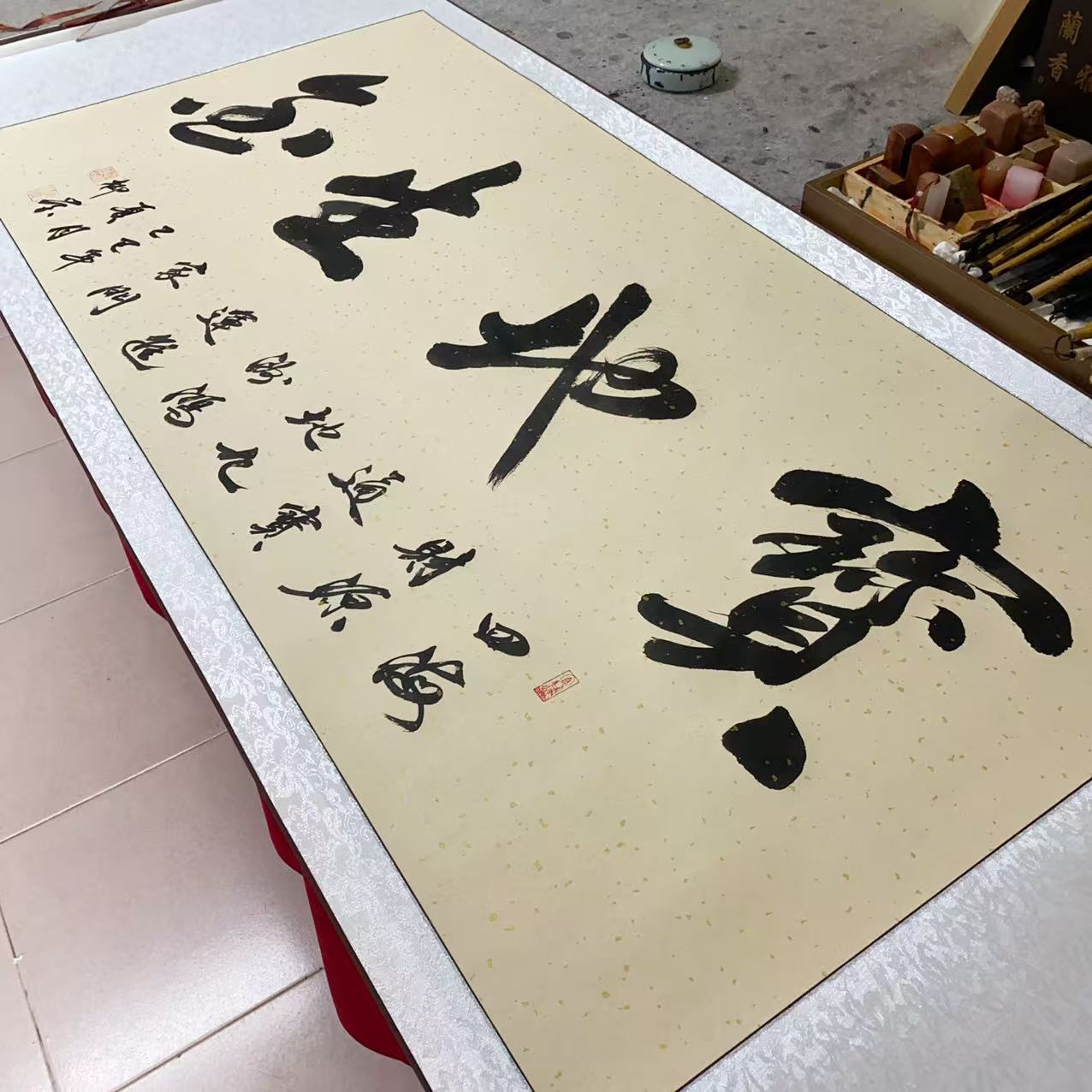 《宝地生金》185*75cm仿古色卷轴装裱王柳营书法03154
