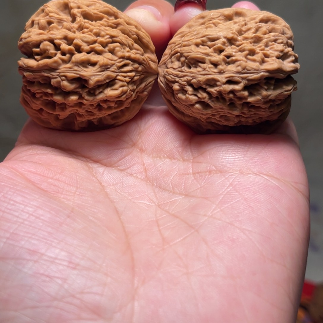 文玩核桃把件南疆