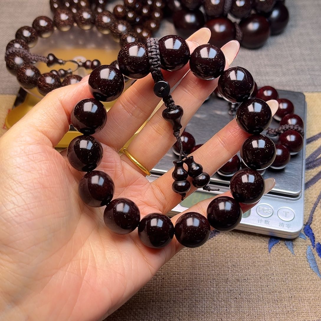 檀香紫檀（小叶紫檀）1.5 15颗多星