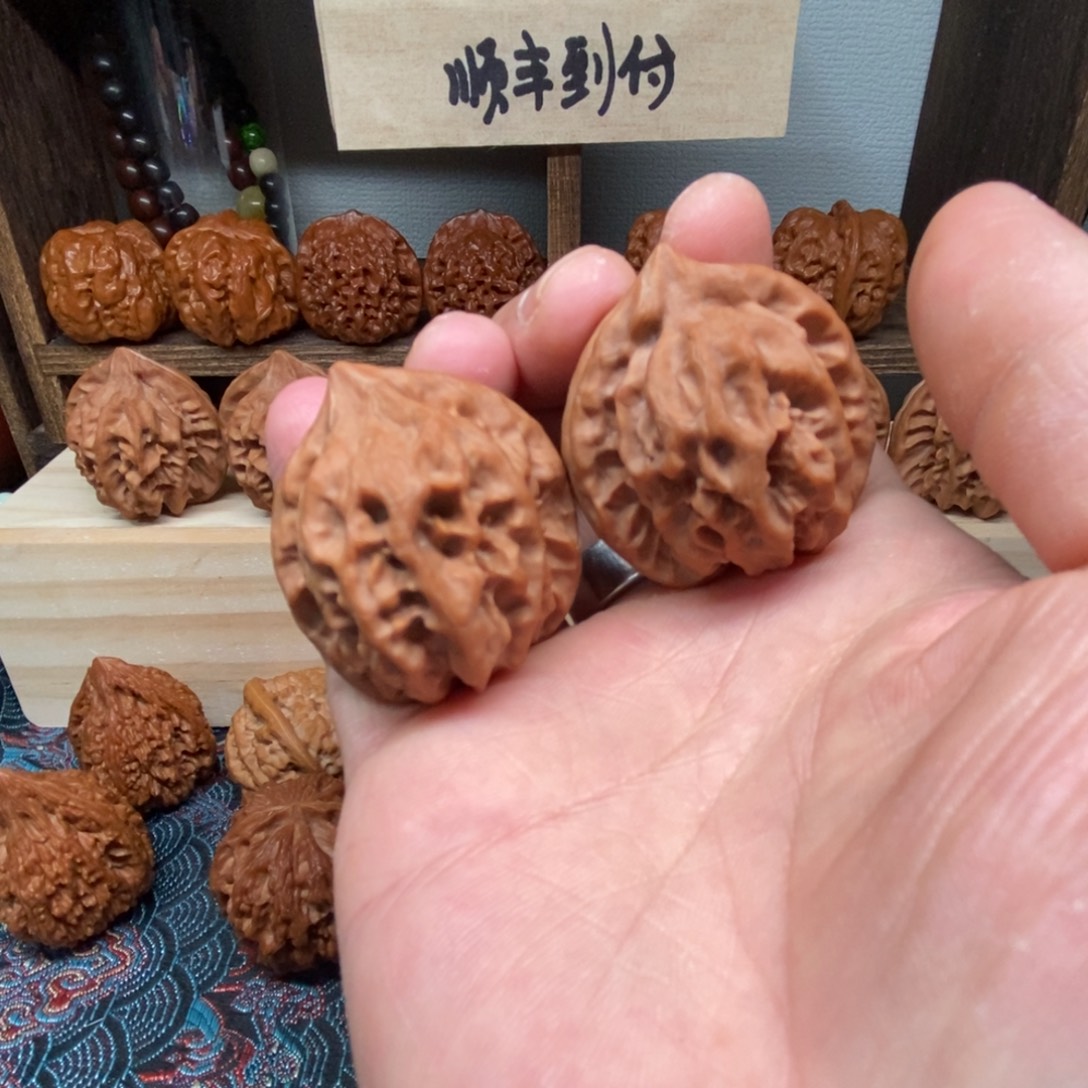 吊坠文玩核桃曹大龙