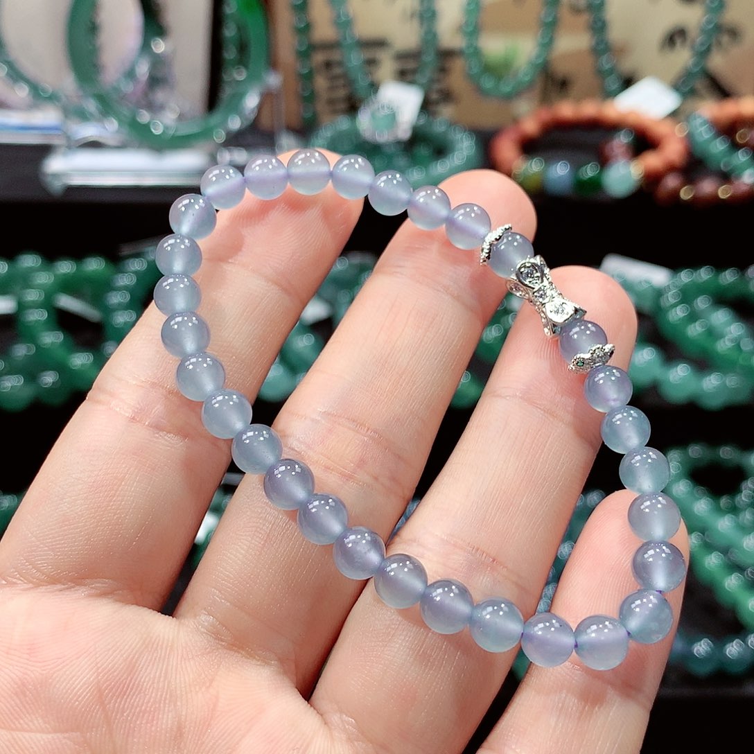 用***6翡翠未镶嵌手链卡5.8