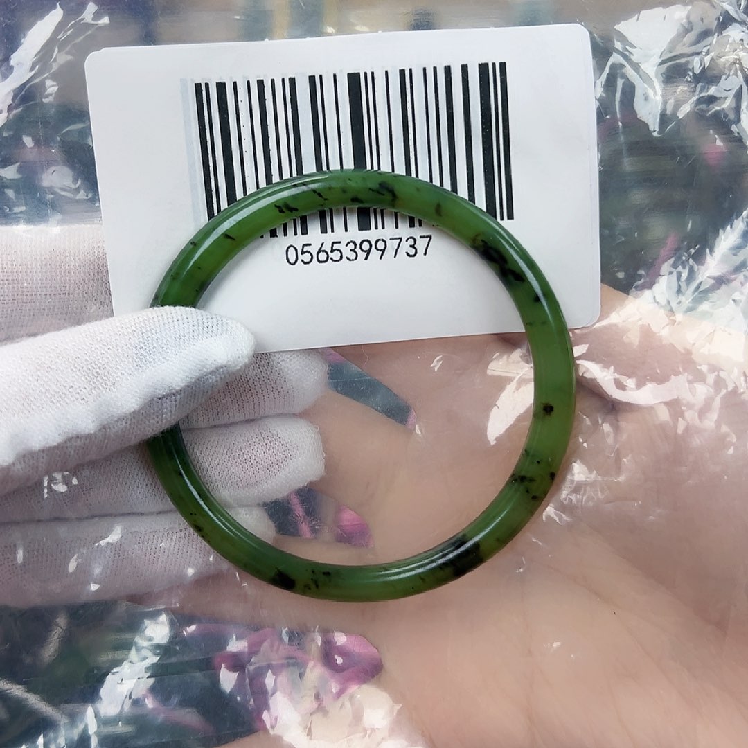 和田玉手镯未镶嵌6061