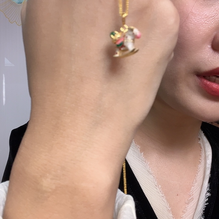 翡翠未镶嵌吊坠(赠链)吊坠