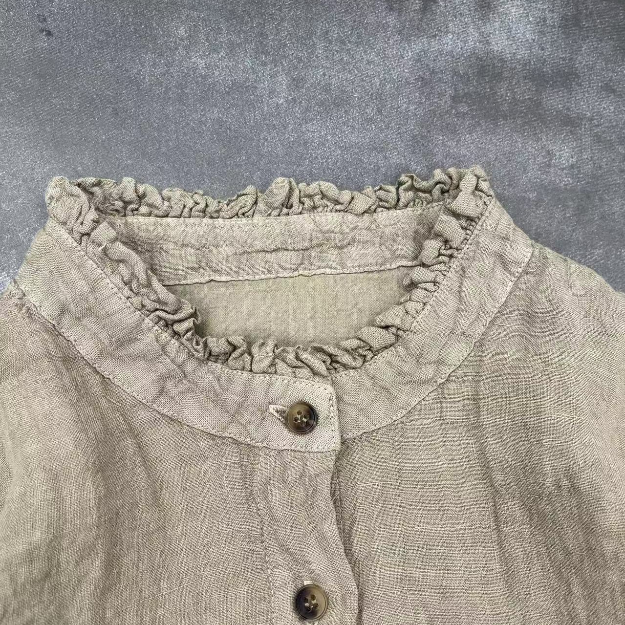 3735雨露亚麻双层木耳边衬衫衣长70胸围130