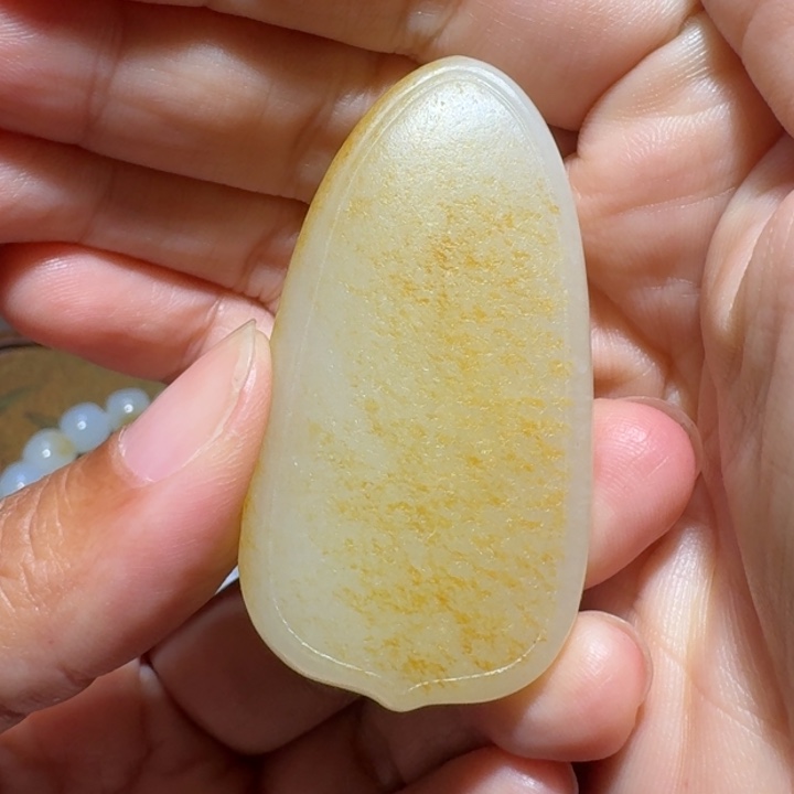 茗***和田玉未镶嵌颈饰