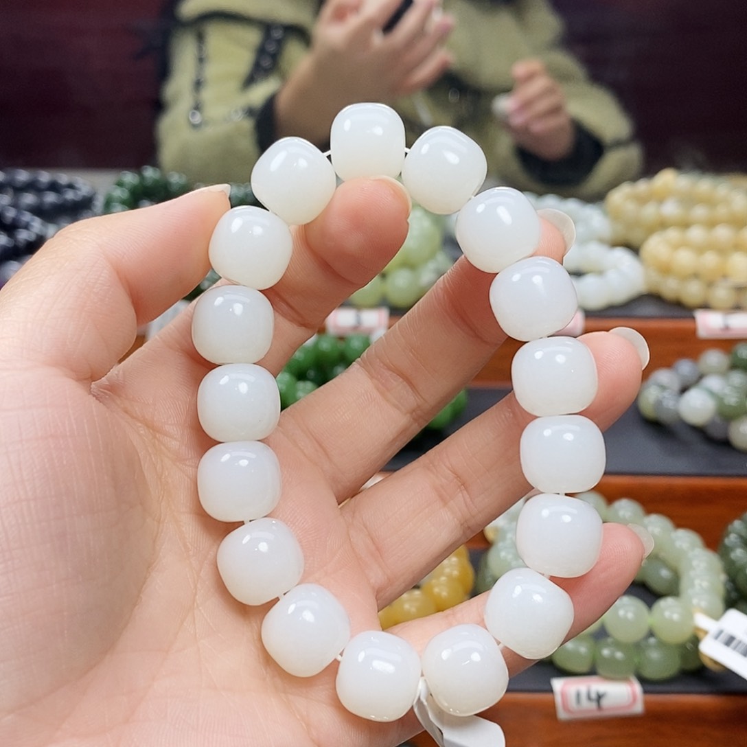 和田玉手链未镶嵌