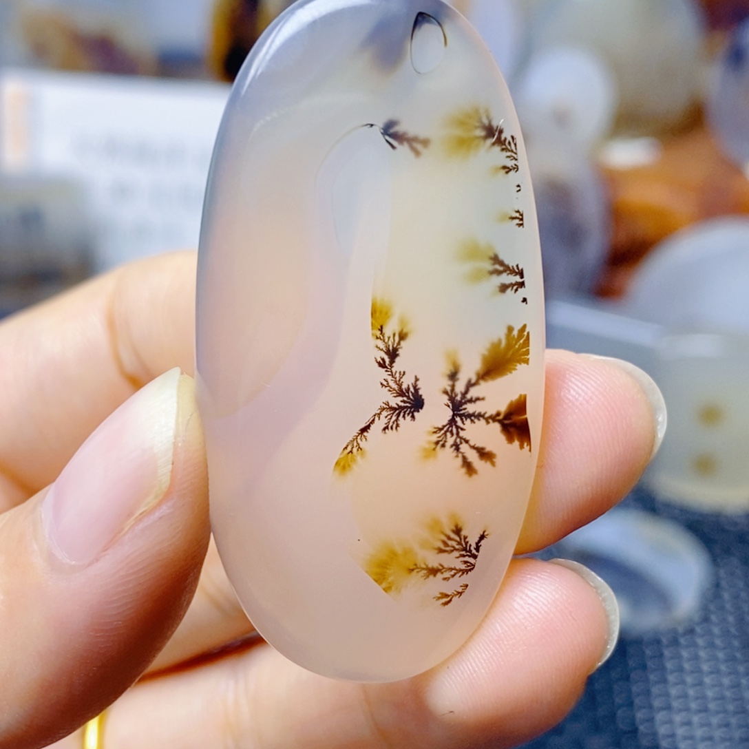 一***故玛瑙/玉髓未镶嵌珠宝奇石镶嵌费