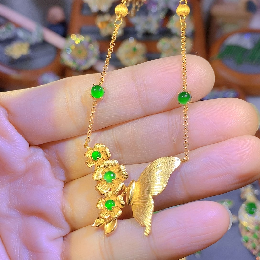 颈饰银S925镶嵌翡翠