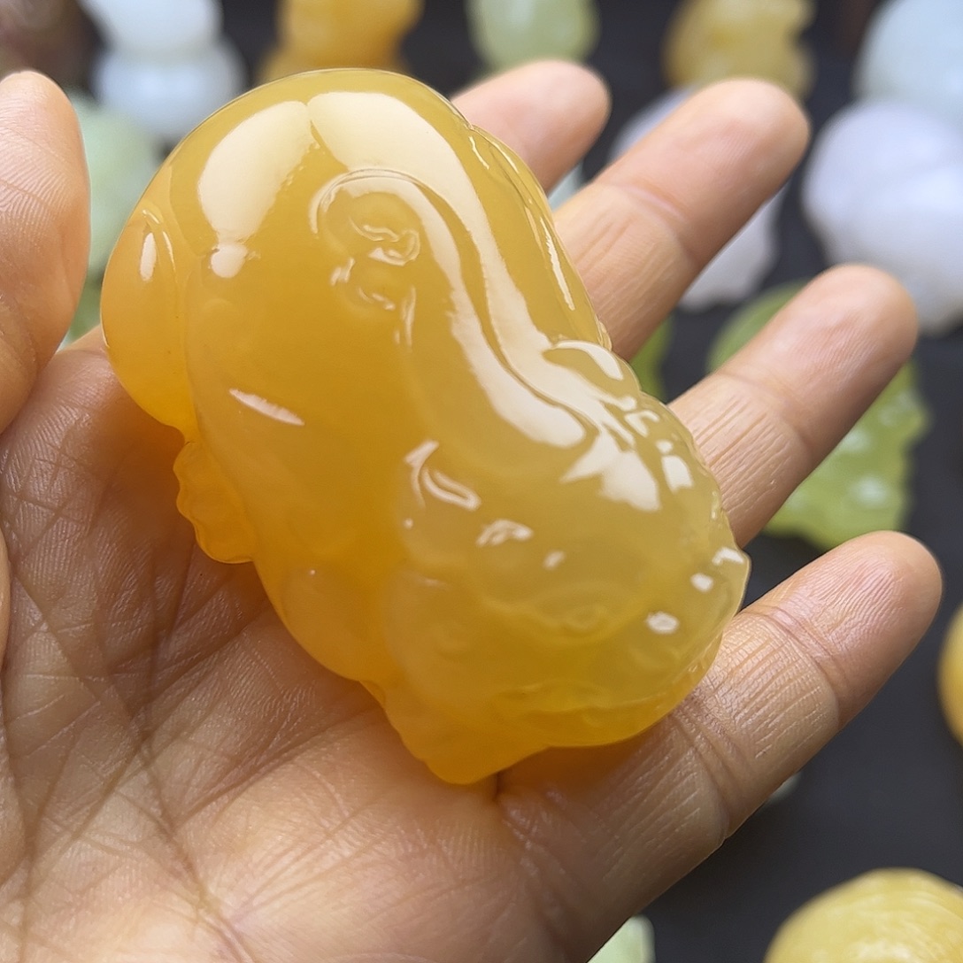 幺***叔昆仑玉石手把件碧玺（处理）