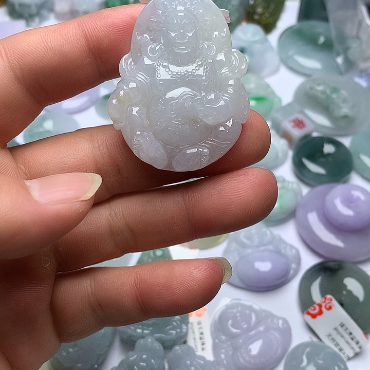 翡翠未镶嵌颈饰天然翡翠