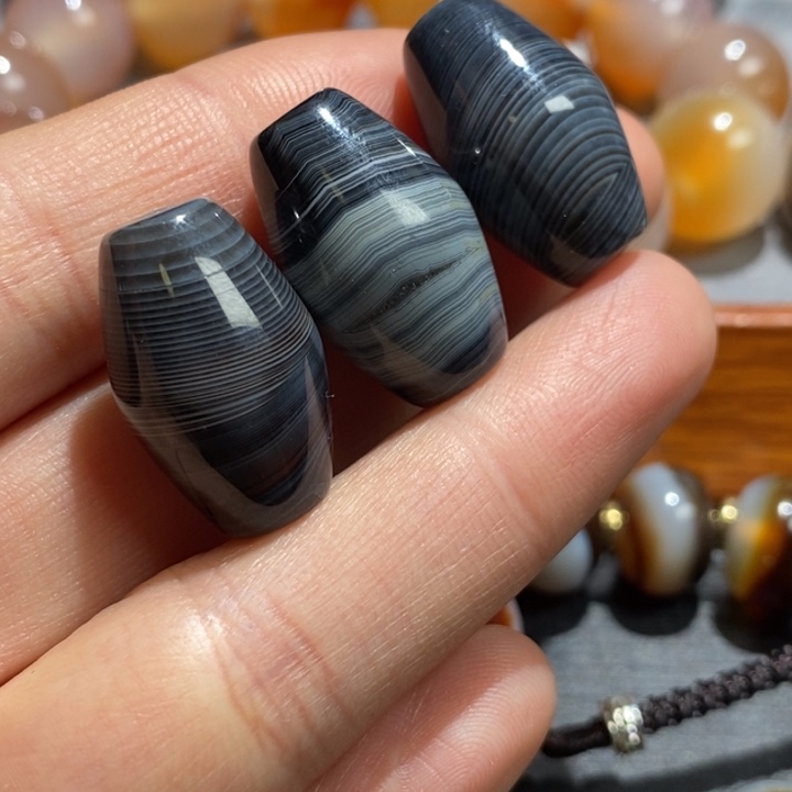 玛瑙/玉髓未镶嵌颈饰