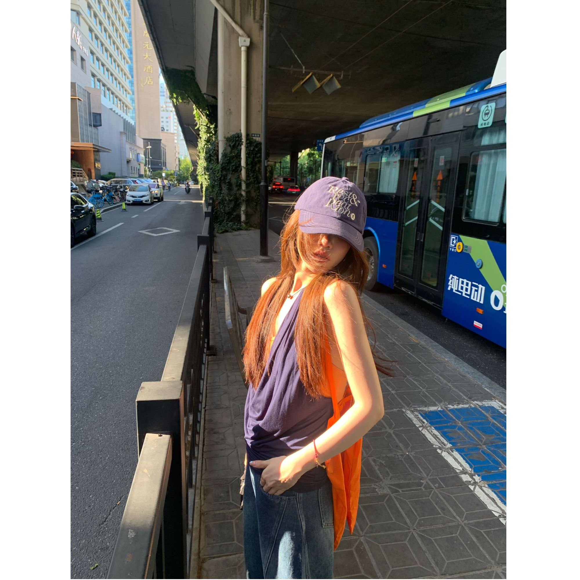 【OneMinute】夏季无袖挂脖通勤撞色假两件挂脖背心