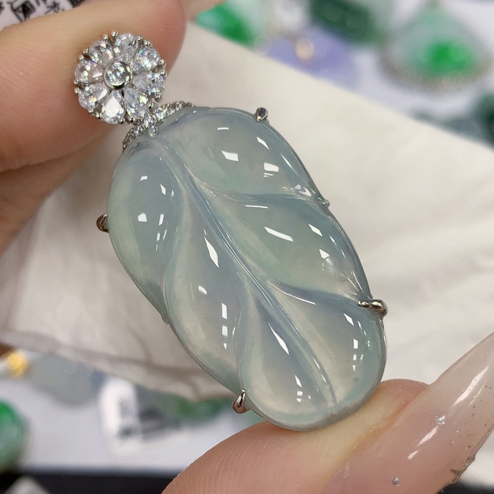 翡翠银S925镶嵌颈饰