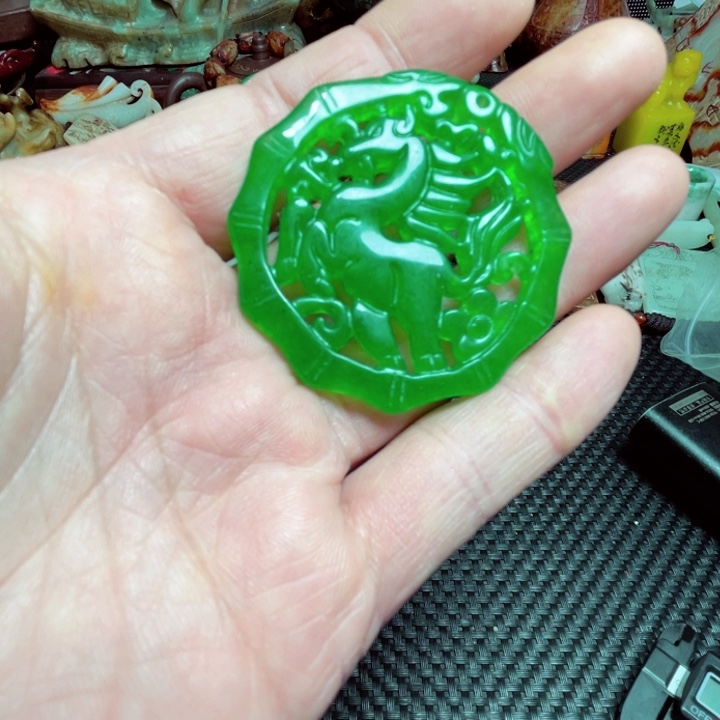 滴血莲花菩提吊坠