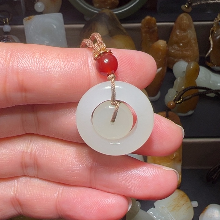 和田玉挂件未镶嵌